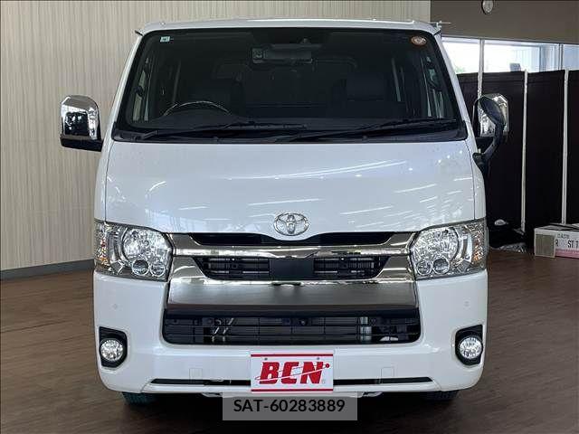 Toyota HIACE VAN 2020-09 8832116-1