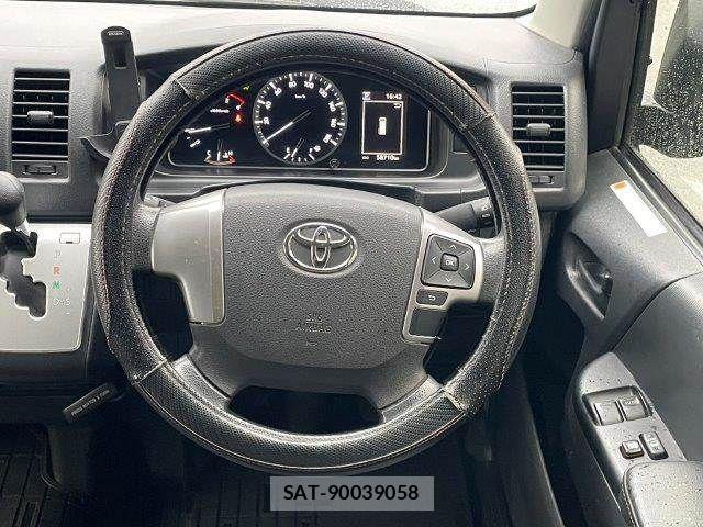 Toyota HIACE VAN 2020-12 8832128-10