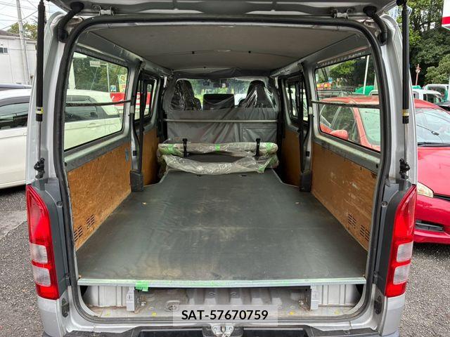 Toyota HIACE VAN 2019-12 8832144-6
