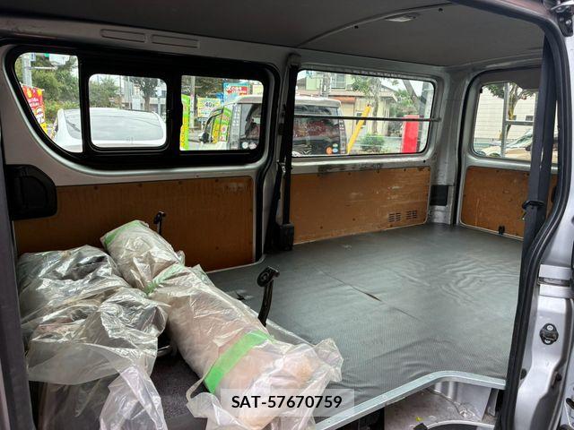 Toyota HIACE VAN 2019-12 8832144-7