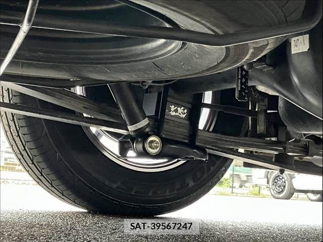 Toyota HIACE VAN 2024-03 8832114-22