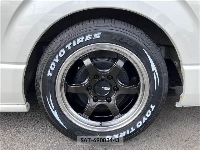 Toyota HIACE VAN 2021-07 8832115-20
