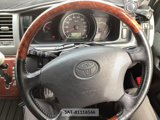 Toyota HIACE VAN 2005-01 8832150-9