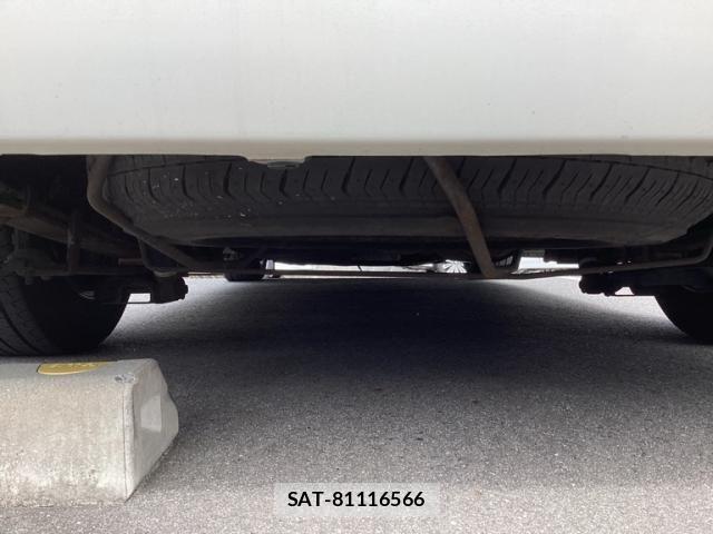 Toyota HIACE VAN 2005-01 8832150-15