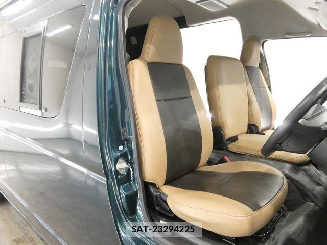 Toyota HIACE VAN 2012-03 8850919-10
