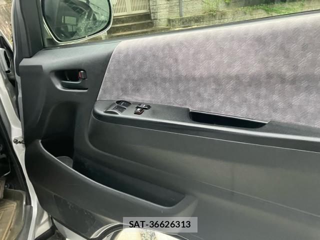 Toyota HIACE VAN 2004-09 8850923-9