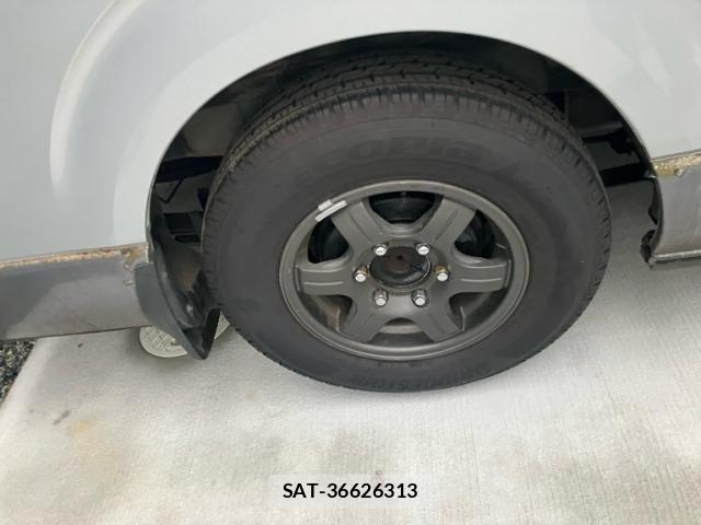 Toyota HIACE VAN 2004-09 8850923-4