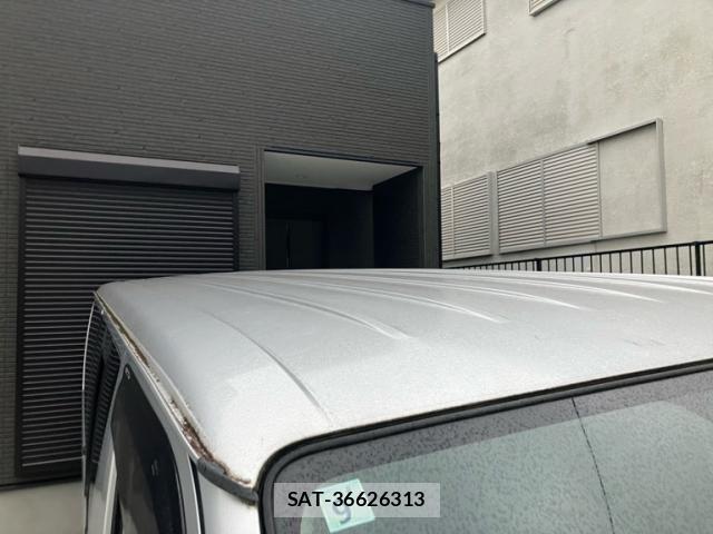 Toyota HIACE VAN 2004-09 8850923-7