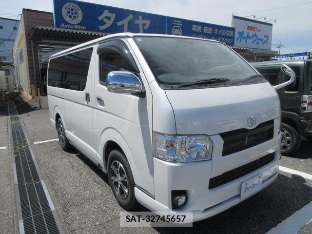Toyota HIACE VAN 2014-03 8850916-1