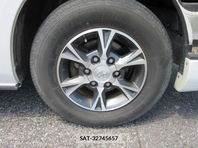 Toyota HIACE VAN 2014-03 8850916-19