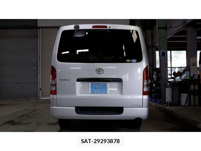 Toyota HIACE VAN 2018-04 8850920-6