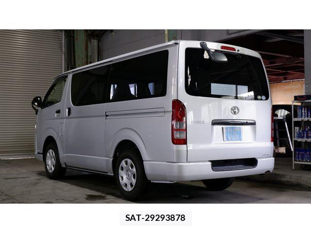 Toyota HIACE VAN 2018-04 8850920-7
