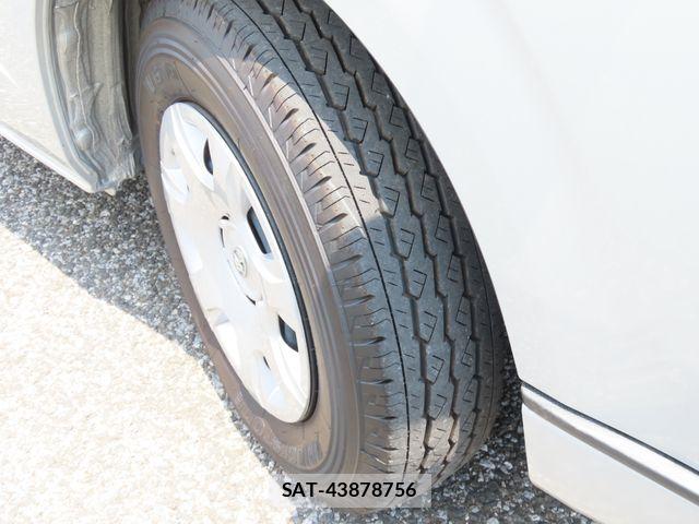 Toyota HIACE VAN 2021-08 8850908-19