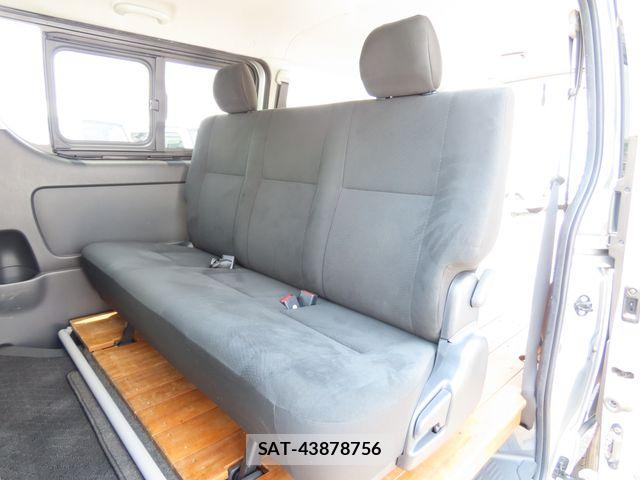 Toyota HIACE VAN 2021-08 8850908-26