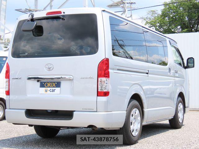 Toyota HIACE VAN 2021-08 8850908-2