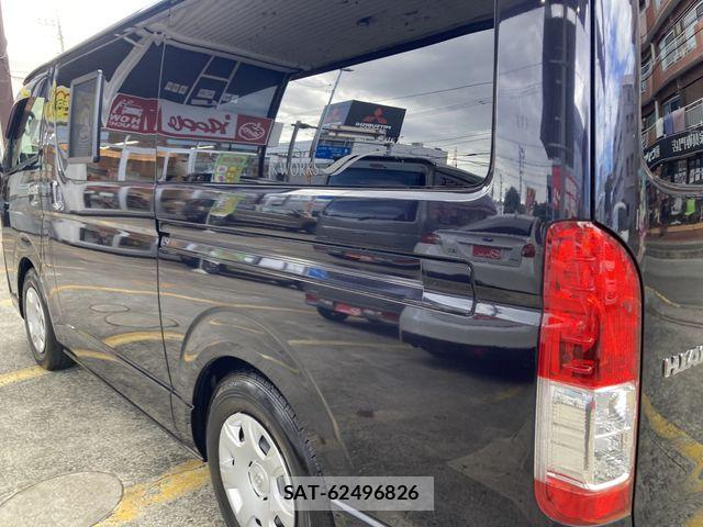 Toyota HIACE VAN 2019-05 8850909-14