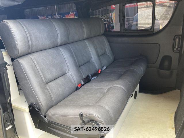 Toyota HIACE VAN 2019-05 8850909-20