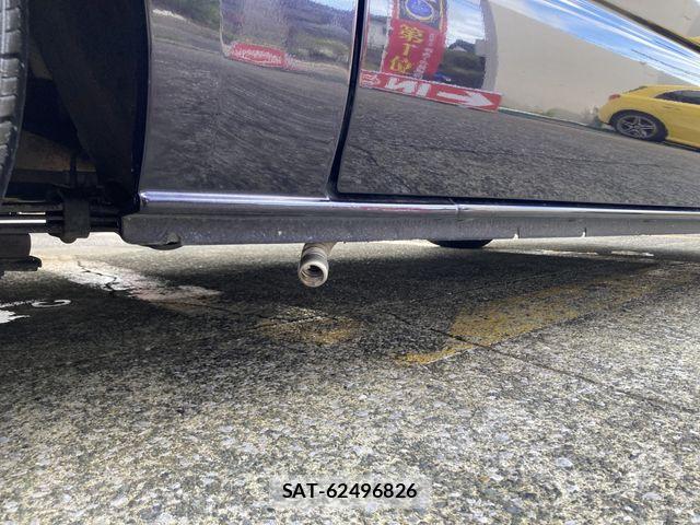 Toyota HIACE VAN 2019-05 8850909-24