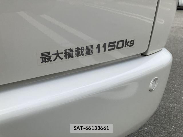 Toyota HIACE VAN 2026-01 8850905-10