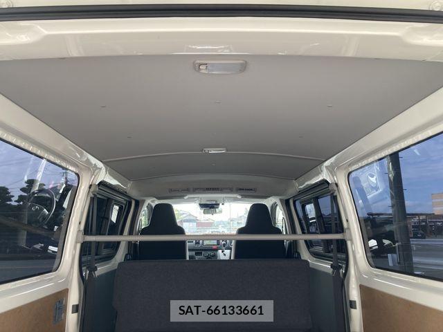 Toyota HIACE VAN 2026-01 8850905-13