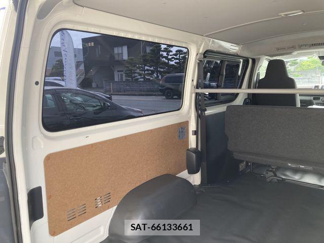 Toyota HIACE VAN 2026-01 8850905-14
