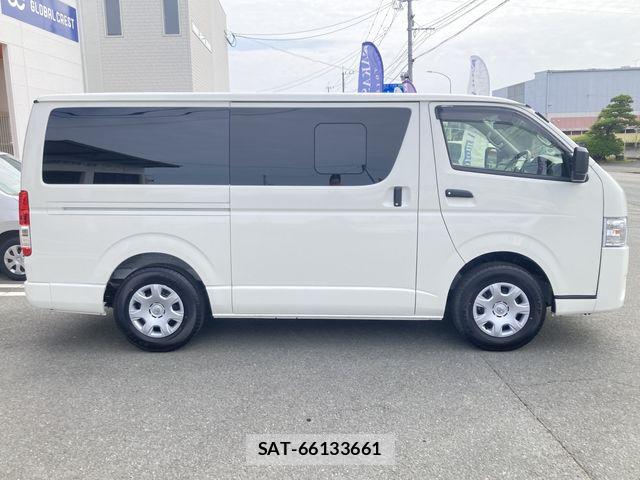 Toyota HIACE VAN 2026-01 8850905-5