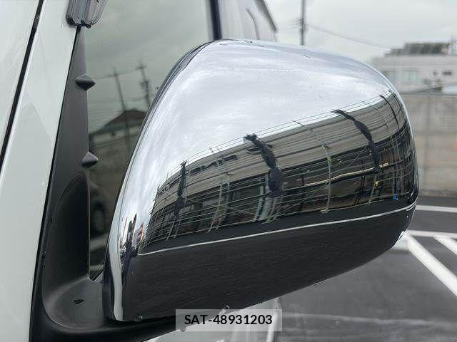 Toyota HIACE VAN 2019-10 8850912-26