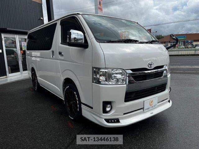 Toyota HIACE VAN 2022-01 8850922-14