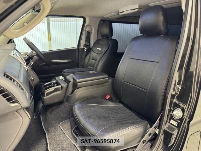 Toyota HIACE VAN 2014-06 8850924-10