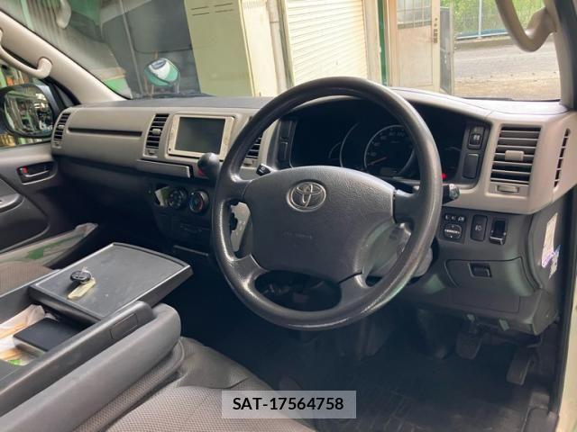 Toyota HIACE VAN 2013-02 8849903-10