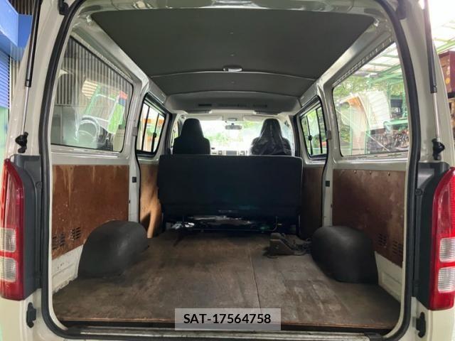 Toyota HIACE VAN 2013-02 8849903-13