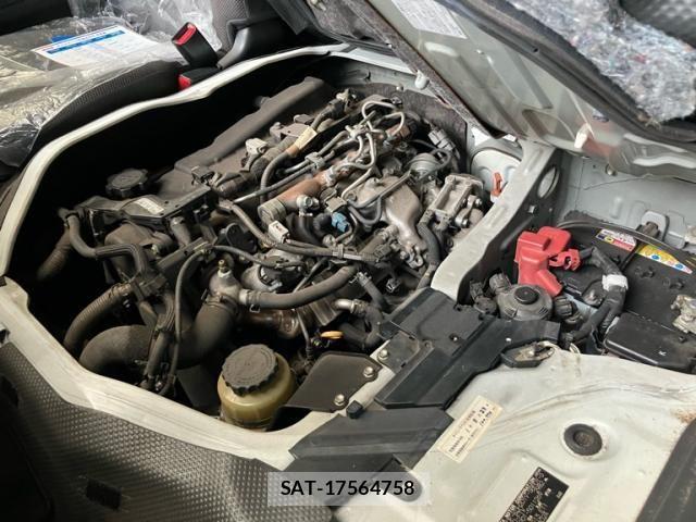 Toyota HIACE VAN 2013-02 8849903-22