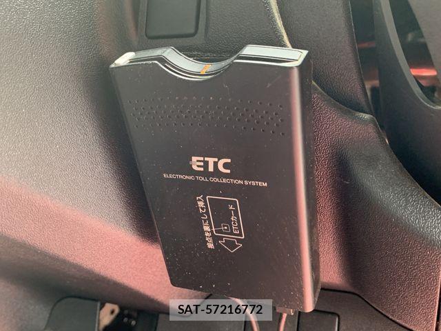 Toyota HIACE VAN 2019-09 8850925-23
