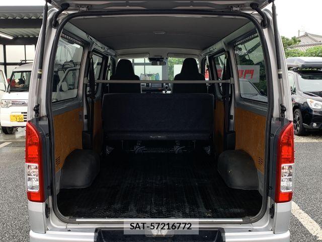 Toyota HIACE VAN 2019-09 8850925-28