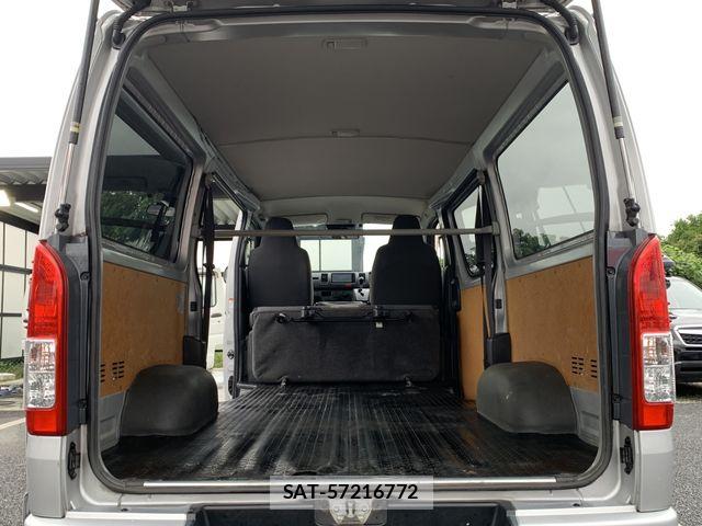 Toyota HIACE VAN 2019-09 8850925-29