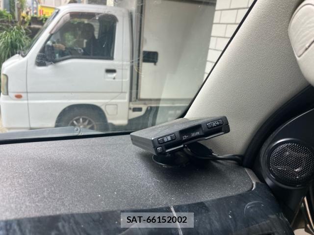 Toyota HIACE VAN 2007-12 8850927-17