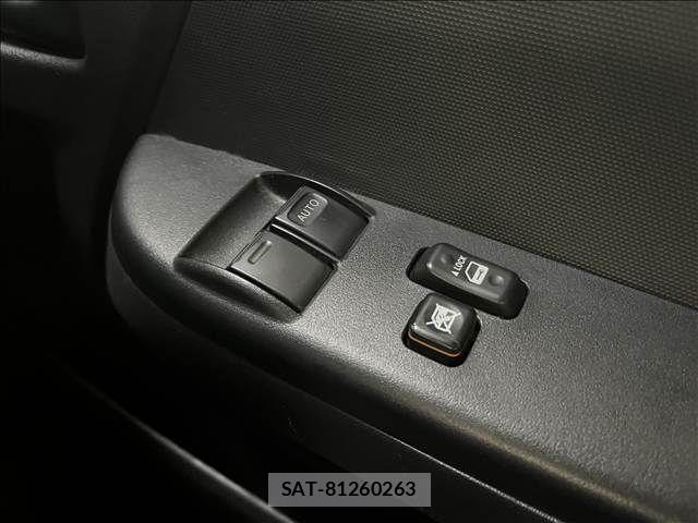 Toyota HIACE VAN 2022-05 8872297-18
