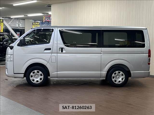 Toyota HIACE VAN 2022-05 8872297-3
