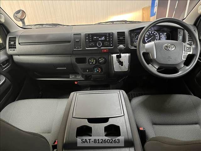 Toyota HIACE VAN 2022-05 8872297-8