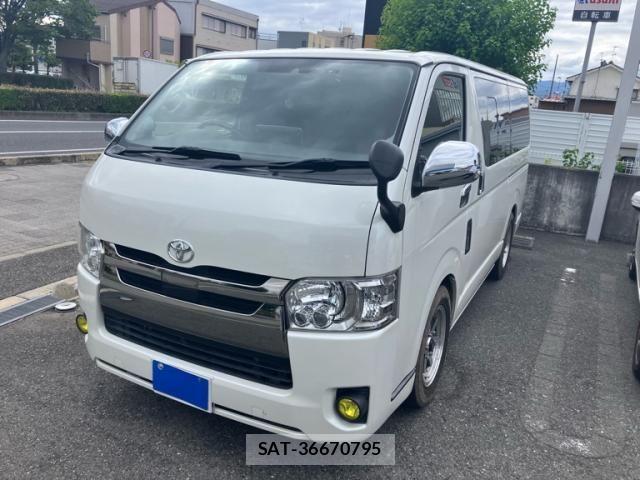 Toyota HIACE VAN 2018-04 8872301-0
