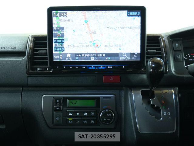 Toyota HIACE VAN 2023-06 8872287-11