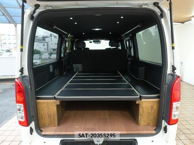 Toyota HIACE VAN 2023-06 8872287-8