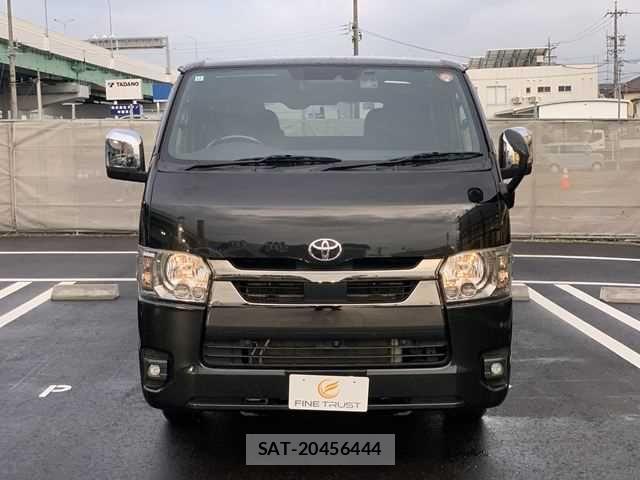 Toyota HIACE VAN 2023-12 8872289-12