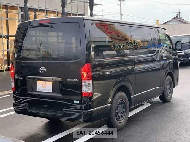 Toyota HIACE VAN 2023-12 8872289-15