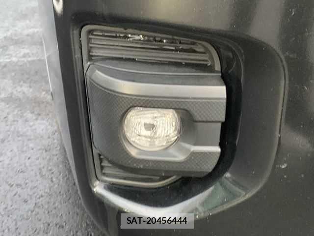 Toyota HIACE VAN 2023-12 8872289-20