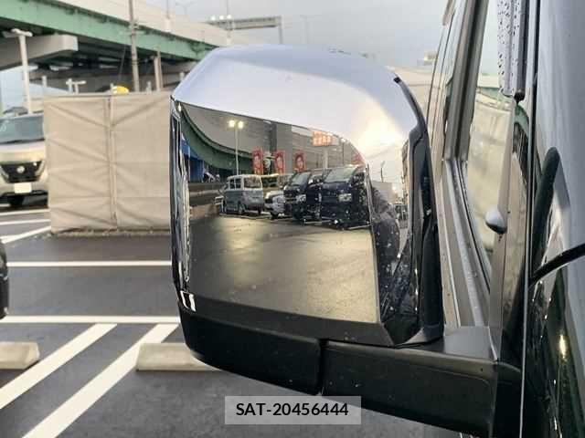 Toyota HIACE VAN 2023-12 8872289-23