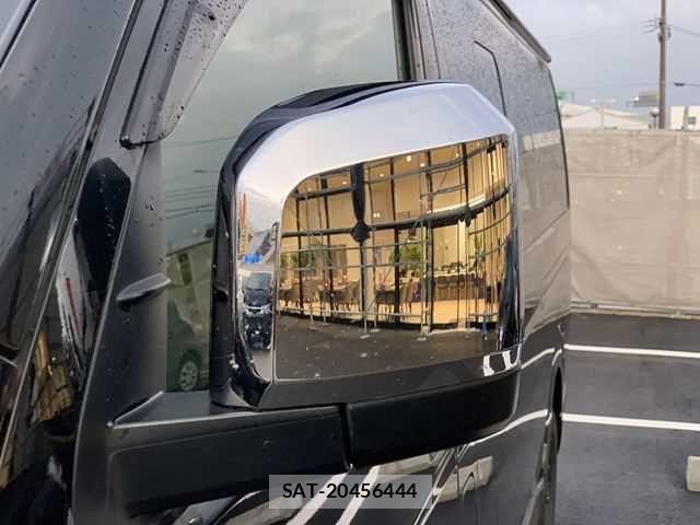 Toyota HIACE VAN 2023-12 8872289-24