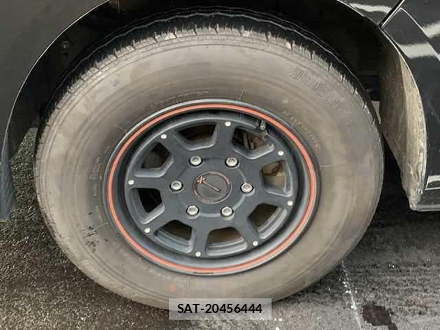 Toyota HIACE VAN 2023-12 8872289-26