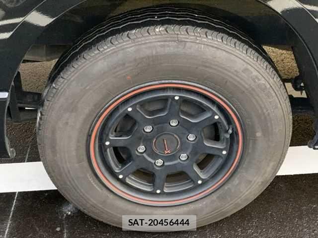 Toyota HIACE VAN 2023-12 8872289-28