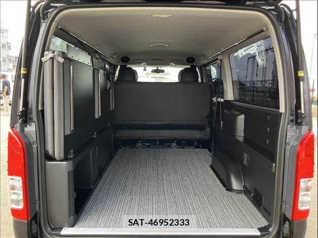 Toyota HIACE VAN 2016-11 8872295-15